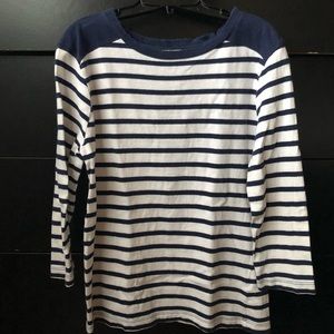 Stripped long sleeve top